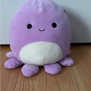 Purple octopus squishmellow